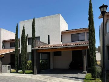 CASA VILLA TOSCANA BALVANERA CORREGIDORA QUERETARO