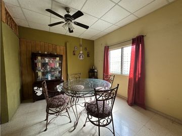 Se Vende Casa en Urbanizacion La Ermita, Las Tablas
