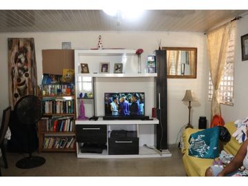 SEA CONFIABLE VENDE PROPIEDAD EN VILLA LUCRE