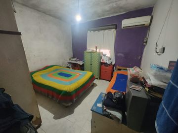 Casa con Departamento en venta en Parque San Martin