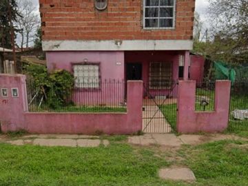 Casa con Departamento en venta en Parque San Martin