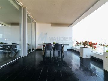 Departamento en Venta en EL GOLF