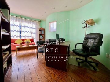 Espectacular residencia única en la ciudad - Hermosa vista