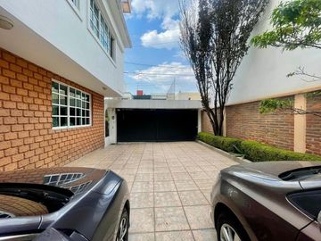 Casa en Venta, Satélite, 3 Recámaras