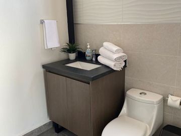 DEPARTAMENTO EN VENTA Y RENTA  JARDINES DEL BOSQUE