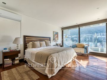 Gran casa estilo mediterranea, impecable del arquitecto Gonzalo Mardones, Golf de Manquehue