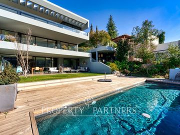 Gran casa estilo mediterranea, impecable del arquitecto Gonzalo Mardones, Golf de Manquehue