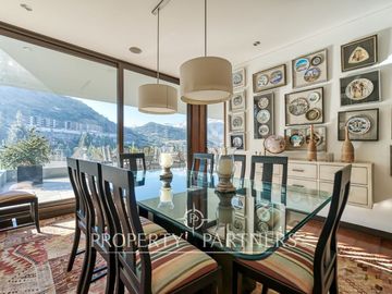 Gran casa estilo mediterranea, impecable del arquitecto Gonzalo Mardones, Golf de Manquehue
