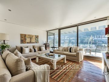Gran casa estilo mediterranea, impecable del arquitecto Gonzalo Mardones, Golf de Manquehue