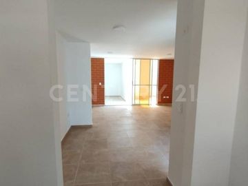 VENDO CASA  DE DOS NIVELES  EN URBANIZACION JAMUNDI VALLE