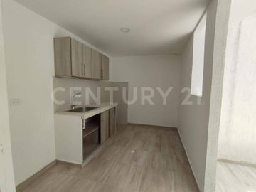 VENDO CASA  DE DOS NIVELES  EN URBANIZACION JAMUNDI VALLE