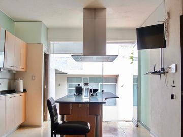Casa Residencial en Venta, Fracc. Campestre Paraíso, zona Zavaleta, Puebla