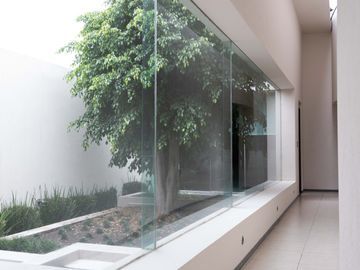 Casa Residencial en Venta, Fracc. Campestre Paraíso, zona Zavaleta, Puebla