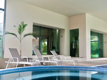 Casa Residencial en Venta, Fracc. Campestre Paraíso, zona Zavaleta, Puebla