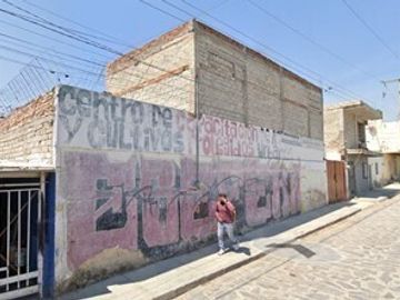 terreno plano a 500 metros de Carretera a Saltillo, USO MIXTO.