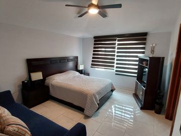 Se Vende Casa en Virreyes Residencial de cuatro habitaciones  dentro de Coto