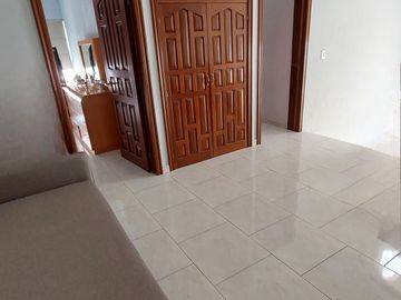 Se Vende Casa en Virreyes Residencial de cuatro habitaciones  dentro de Coto