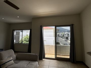 CASA EN VENTA EN COLINAS DE SAN JERÓNIMO