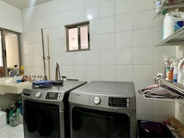 CASA EN VENTA EN COLINAS DE SAN JERÓNIMO