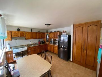 Casa en Venta, Santa Cecilia, Coyoacán, 4 Recamaras