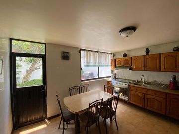 Casa en Venta, Santa Cecilia, Coyoacán, 4 Recamaras