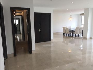 SE VENDE APARTAMENTO VILLA COUNTRY