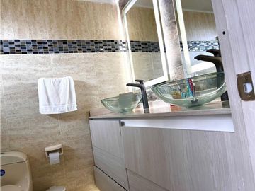 SE VENDE CASA EN LA CUMBRE