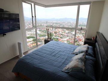 PENTHOUSE EN RESIDENCIAL AVERANDA