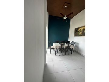 PENONOME / LLANO HERMOSO / 312 M2 / 2 NIVELES / 5 HABITACIONES