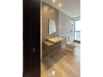 Venta de Apartamento en AV. BALBOA PH RIVAGE