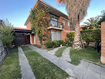 Casa en Venta en Santa Amalia con Av. la Florida