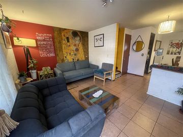Casa en Venta en Av.las torres sur conLo Ovalle