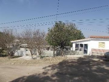VENDE CASA 5 AMBIENTES CORDOBA SANTA CRUZ DEL LAGO