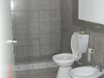 DEPTO 2/3 AMB CON COCHERA COMPLEJO CON PISCINA Y PARRILLA , TIGRE TEDIN 159
