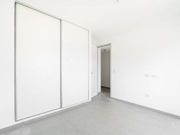 VENTA DEPTO 3 AMB C/ COCHERA A ESTRENAR QUILMES