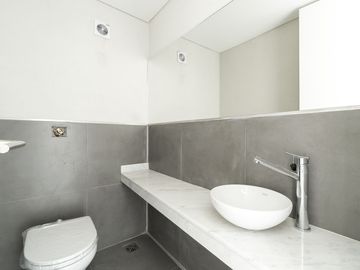 VENTA DEPTO 3 AMB C/ COCHERA A ESTRENAR QUILMES