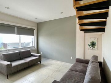 RENTA CASA AMPLIA EN ZIBATA 3 RECAMARAS CON BAÑO TERRAZA VISTA PANORAMICA