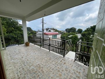 Casa en Venta en Colonia Don Pedro, Catemaco, Veracruz