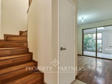 Oportunidad !!  Venta de casa en Condominio. Sector Arboleda de Peñalolén