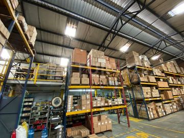 VENTA BODEGA MENGA
