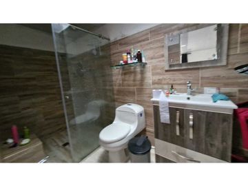 Amplia y moderna casa en Dosquebradas-Risaralda