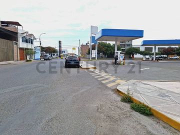 VENTA DE TERRENO EN AV. 2 DE MAYO  AV. JORGE BASADRE-TACNA