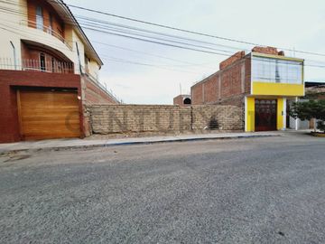 VENTA DE TERRENO EN AV. 2 DE MAYO  AV. JORGE BASADRE-TACNA