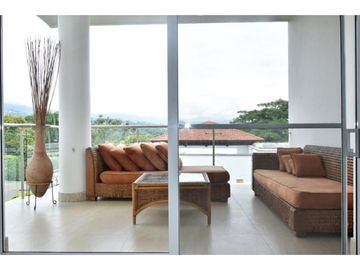 VENTA DE CASA EXCLUSIVA EN PANCE, CALI