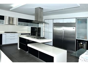 VENTA DE CASA EXCLUSIVA EN PANCE, CALI