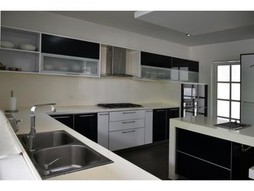 VENTA DE CASA EXCLUSIVA EN PANCE, CALI