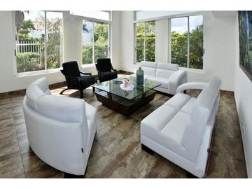 VENTA DE CASA EXCLUSIVA EN PANCE, CALI
