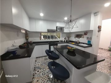 VENTA DE CASA CAMPESTRE SECTOR PUEBLO TAPAO
