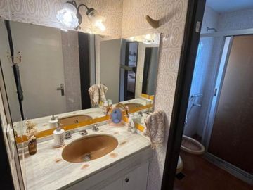 Dpto en VENTA- 3 dorm. c/balcón-lavadero-completo-Italia al 1100-Centro, Rosario