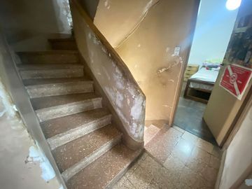 CASA A RECICLAR O LOTE EN PATERNAL
